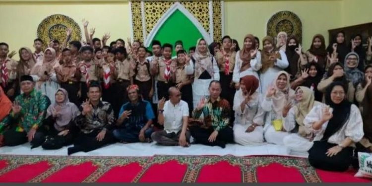 Dekan Fakultas Hukum UMSU Berbagi Kebahagiaan Pada Hari Anak Nasional