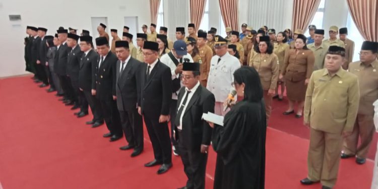 Wali Kota Pematang Siantar Melantik 54 Pejabat 12 Diantaranya Eselon II