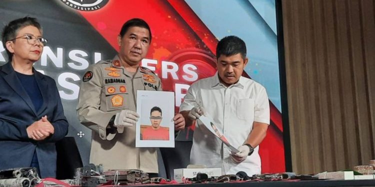Polri Sita 16 Pucuk Senjata dari Terduga Teroris Terkait ISIS