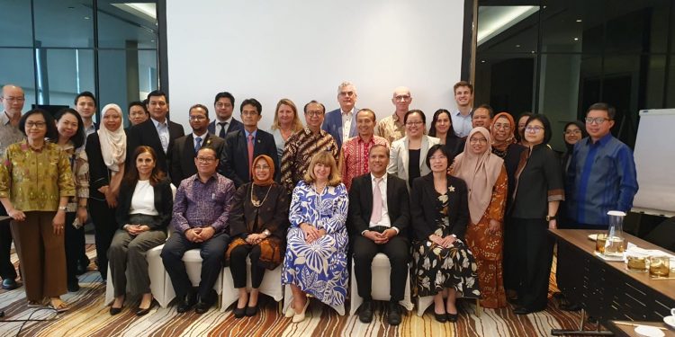 Indonesia, Malaysia, dan Uni Eropa Bentuk Gugus Tugas Mengatasi Terkait European Union Deforestation Regulation