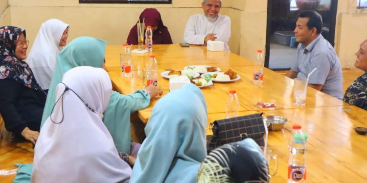 Guru PAI Di Medan Curhat Ke Anggota DPD RI