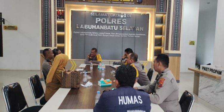 Kapolres Labusel Laksanakan Rakor Dengan Dinas Kesehatan Labusel Bahas Penurunan Angka Stunting