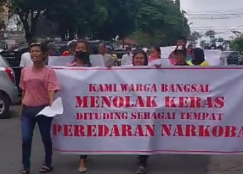 Emak-Emak di Bangsal Pematang Siantar Lakukan Aksi Demo, Protes Tempat Tinggalnya Dituding Sarang Peredaran Narkoba