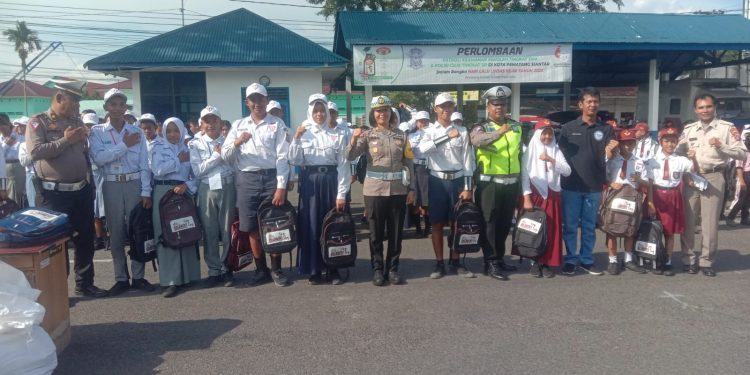 Satlantas kota Pematang Siantar Gelar Paket Pelajar Bagi Siswa-Siswi 