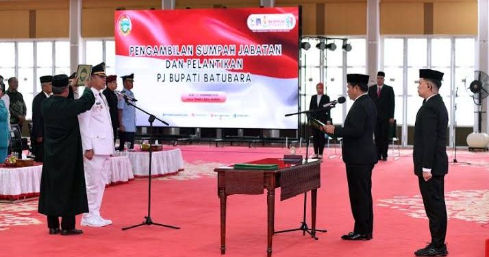 Sampaikan Delapan Arahan Presiden RI, PJ Gubernur Sumut Lantik PJ Bupati Batubara