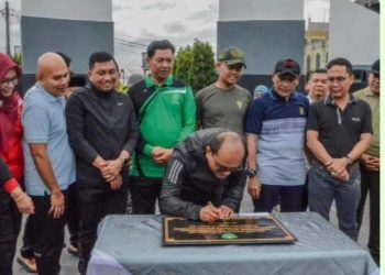 Pemko Padangsidimpuan Bersama Bazmas Berikan Bantuan Kepada Korban Kebakaran