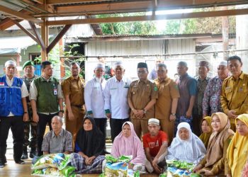 Pemko Padangsidimpuan Bersama Bazmas Berikan Bantuan Kepada Korban Kebakaran