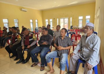 Polsek Kotapinang Gelar Rapat Koordinasi Dengan Pembeli Kelapa Sawit Untuk Cegah Pencurian TBS