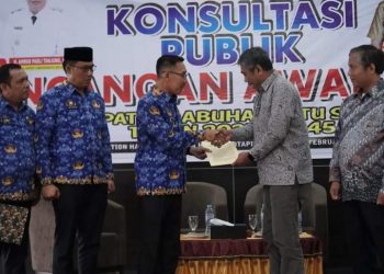 Bupati H.Edimin Buka Acara Konsultasi Rancangan Awal RPJPD Kab.Labusel 2025-2045