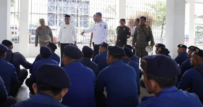 Bupati H. Edimin Cek Kesiapan Personel Satpol PP dan Mengadakan Tes Urin