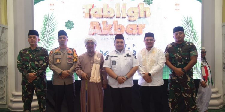 Bupati Tapsel Berharap Peringatan Isra’ Mi’raj 1445 H Dapat Mempersatukan Umat