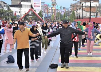 Pj. Wali Kota Padangsidimpuan Bergabung Dalam Car Free Day : Dorong Kesehatan Masyarakat dan Ekonomi Lokal