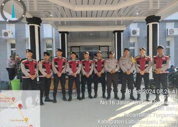Personel Sat Samapta Polres Labusel Pastikan Keamanan di Kantor PPK Se-Kecamatan Kabupaten Labusel