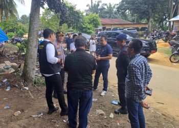 Kapolres Labusel Turun Langsung Kelapangan Pastikan Proses Pemungutan Suara Berjalan Aman dan Lancar