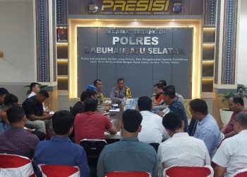 Kapolres Labusel Berikan Arahan Kepada Personel Reksrim, Intel, Narkoba dan Unit Polsek Jajaran