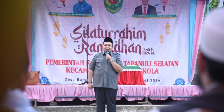 Bupati Tapsel Ajak Masyarakat Batang Angkola Tingkatkan Ibadah Sunnah dan Wajib Selama Ramadhan