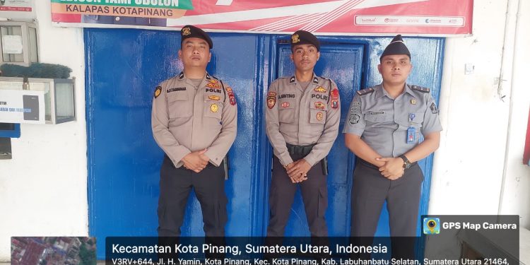 Tingkatkan Keamanan Masyarakat : Polres Labusel Gelar Patroli Dialogis