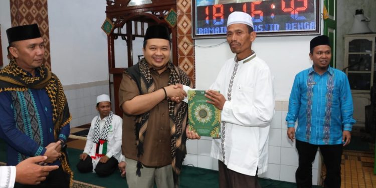 Bupati Tapsel : Kita Patut Bersyukur Karena Telah Dipertemukan Kembali Bulan Ramadan Tahun Ini