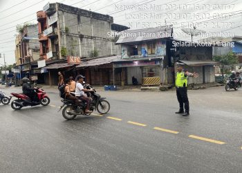 Lantas Polsek Sungai Kanan Berikan Perhatian Kepada Keselamatan Masyarakat