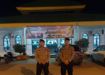 Sat Samapta Polres Labusel Giat Pengamanan Sholat Teraweh Di Kecamatan Kotapinang