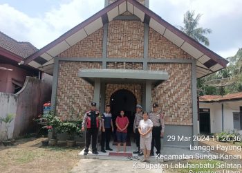 Polsek Torgamba Beri Pengamanan Pada Peringatan Hari Paskah Di Cikampak