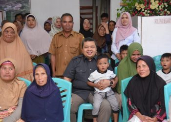 Bupati Tapsel Sebut Manfaatkan Bulan Ramadan Untuk Memperbanyak Sedekah