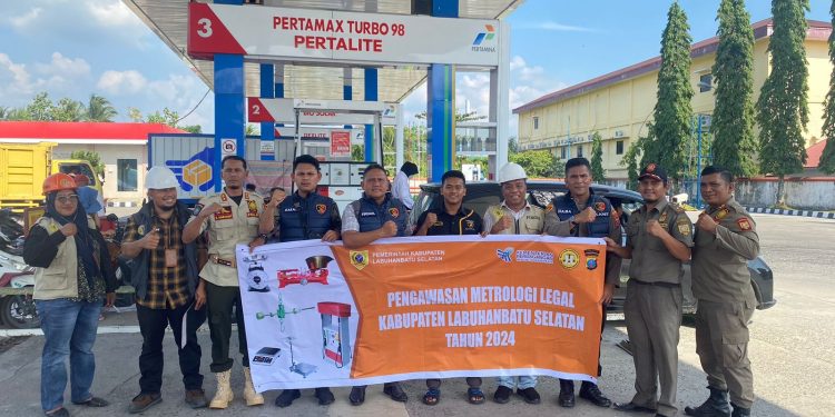 Menyambut Idul Fitri 1445 H/2024 M , Polres Labusel Dan Dinas Terkait Lakukan Sidak Uji Terra Di SPBU Labusel