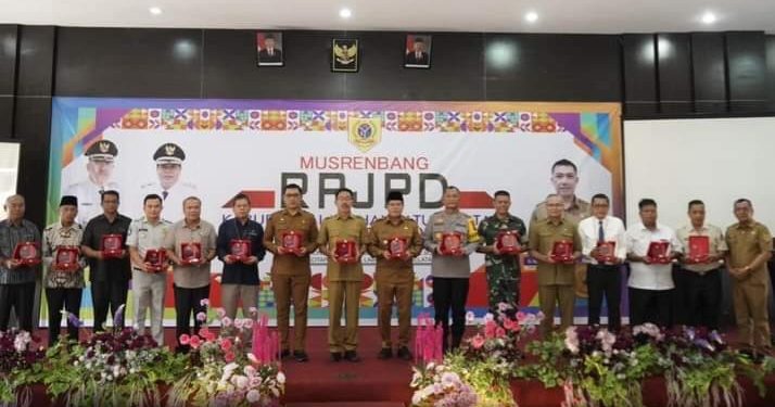Bupati H. Edimin Buka Musrenbang RPJPD 2024