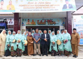 Bupati Tapsel : Manfaatkan Momentum Halal Bihalal Untuk Saling Bermaafan