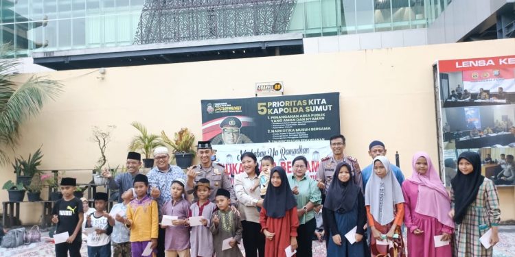 Polsek Medan Timur Gelar Buka Puasa Bersama (Bukber) Dengan Warga Sekitar Dan Anak Yatim Piatu