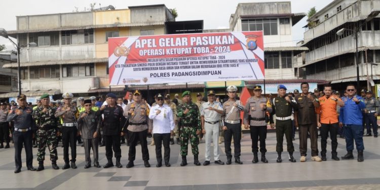 Pj. Wali Kota Padangsidimpuan Pimpin Apel Gelar Pasukan Ketupat Toba 2024