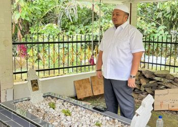 Pulkam dan Ziarah Ke Makam Ayah, Bupati Tapsel Bawa Oleh-Oleh Ke Warga Tanjung Rompa