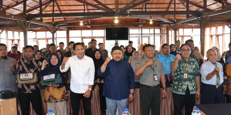 Tingkatkan Kompetensi SDM Penyuluh Pertanian, Bupati Tapsel Buka Bimtek dan Sertifikasi