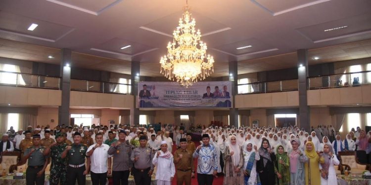 Melalui Zoom Meeting, Bupati Dolly Pasaribu Beri Semangat, Dukungan dan Doa Ke 220 CJH Tapsel