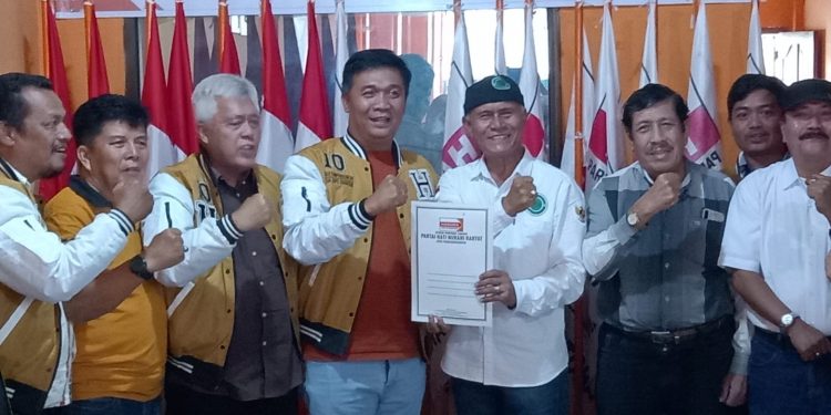 Partai Hanura Kota Pematangsiantar Terima Pendaftaran Koni Ismail Siregar Sebagai Balon Walikota Pematangsiantar