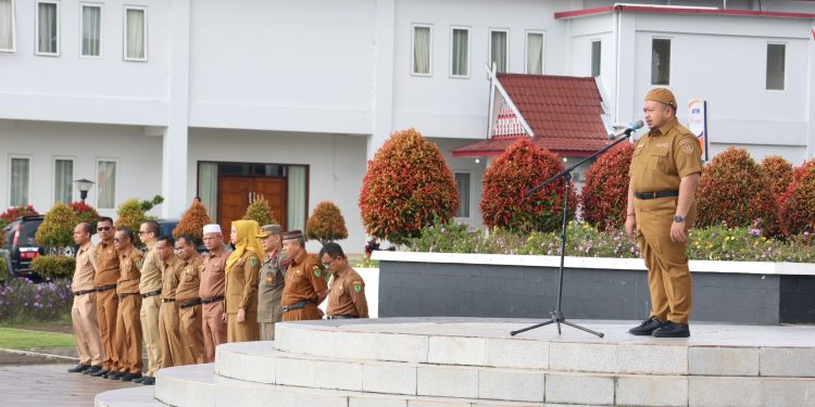 Pimpin Apel Pagi Gabungan, Bupati Tapsel Sampaikan Kabar Gembira