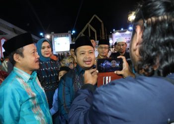 Tanggapi Keluhan Warga, Bupati Tapsel Berharap Pemerintah Atasan Segera Perbaiki Jalan Yang Rusak