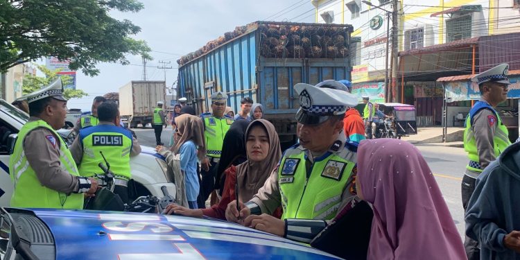 Giat Operasi Patuh Toba 2024 Hari Pertama , Satlantas Polres Labusel Tindak 35 Ranmor
