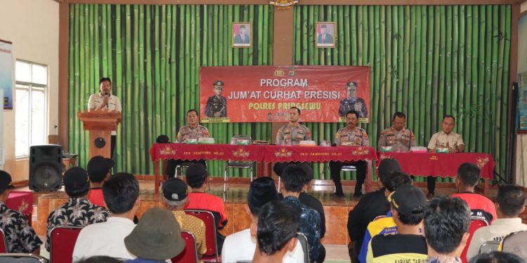 Kapolres Pringsewu Gelar “Jumat Curhat” di Pekon Panggungrejo, Serap Keluhan Warga