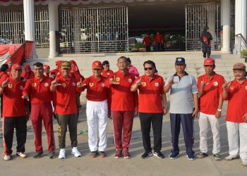 Peringati HUT Pemkab Labusel Ke 16 , Kapolres Labusel Ikuti Jalan Santai Dan Senam Sehat