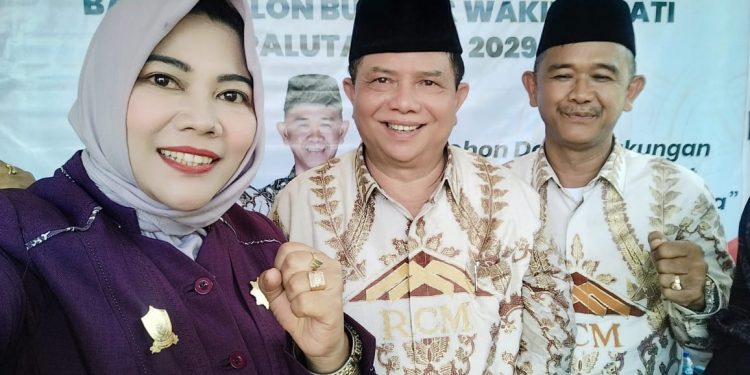 Pasangan Calon Bupati H.Hamsiruddin Siregar dan Wakil Bupati H Purba Hasibuan Resmi Mendaftar ke KPU Paluta