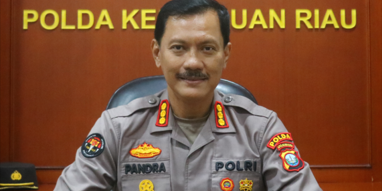 Kasat Narkoba Polresta Barelang dan Sembilan Anggota Lainnya Ditangkap atas Dugaan Terlibat Jaringan Narkoba