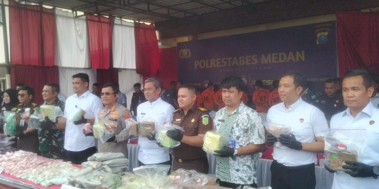 Polrestabes Medan Musnahkan Narkotika Jenis Sabu Asal Malaysia, Polisi Selamatkan 81.000 Jiwa
