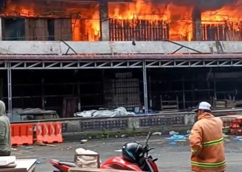 Akibat Korslet, Pusat Pasar Horas Jaya Kota Pematangsiantar Di Lalap Si Jago Merah