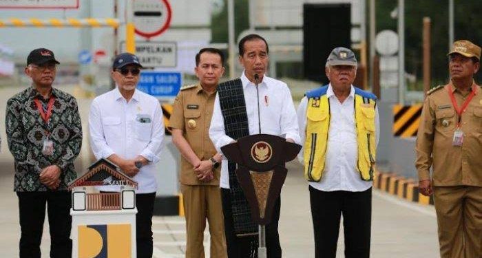 Jokowi Resmikan Tol Sinaksak Simalungun, Kini Ke Danau Toba dari Medan Hanya 2,5 Jam!
