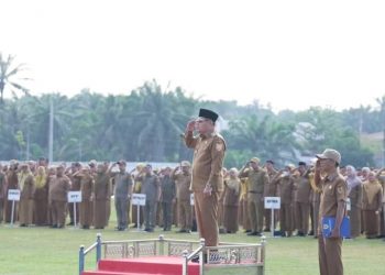 Wabup H. A. Padli Tanjung Pimpin Apel Gabungan di Lingkungan Pemkab Labusel