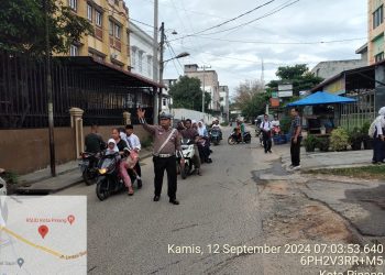 Satlantas Polres Labusel Gelar Strong Point Pagi di Depan Yayasan Ki Hajar Dewantara Kotapinang