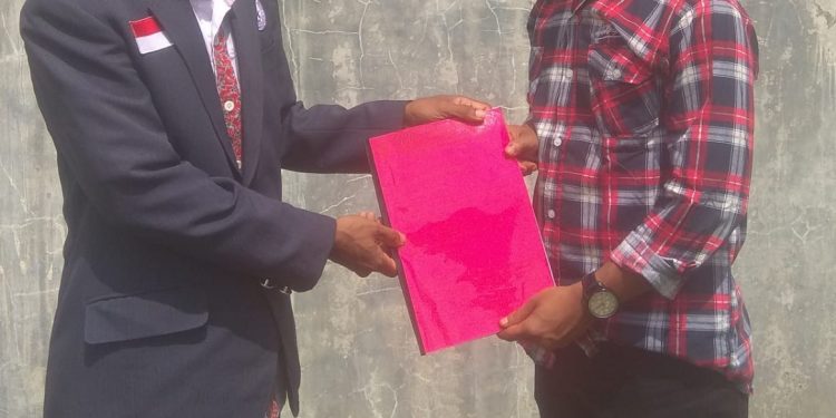 Lembaga Perlindungan Anak Kabupaten Simalungun Serahkan Laporan Rekomendasi Dugaan Pelanggaran Pemilu yang Melibatkan Anak ke Bawaslu Simalungun