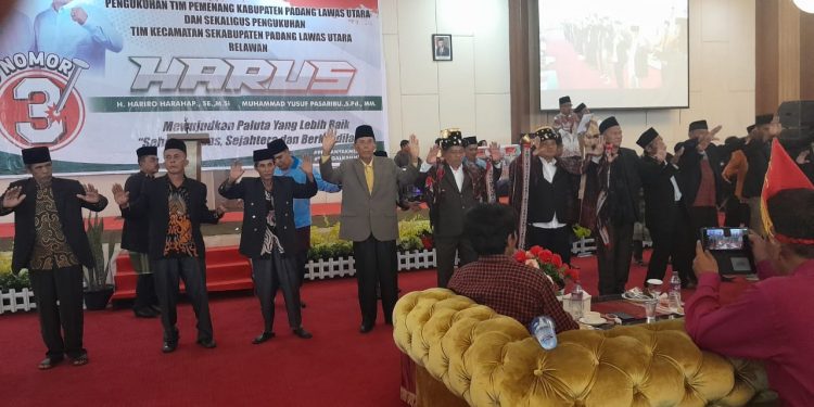 Paslon Bupati Paluta Hariro-Yusuf “HARUS” Kukuhkan Tim Pemenangan dan Relawan se- Kabupaten Paluta