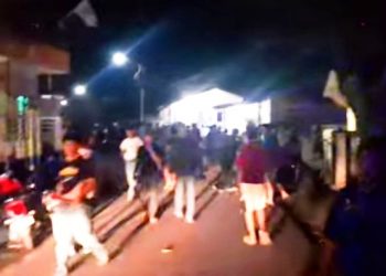 Polisi Lepaskan Tembakan Peringatan, Hadapi Bentrokan Dua Kelompok Massa Di Jalan Silimakuta